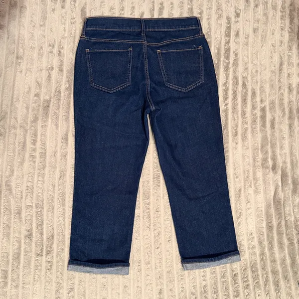 Old Navy The Sweetheart Dark Wash Denim Capris Jeans Blue Size 6 Regular - Image 8