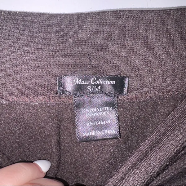 Women's Dark Brown Maze Collection Leggings Size: S/M - Image 3