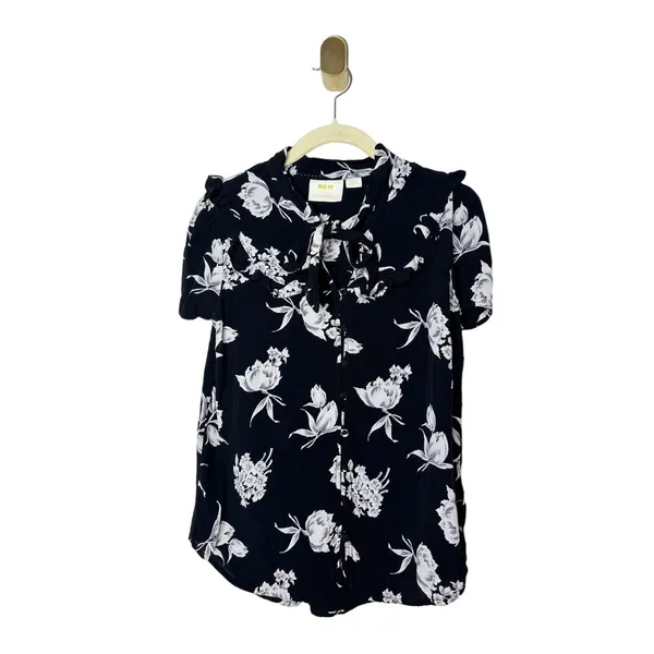 Anthopologie Maeve Black Floral Adagio Ruffle Collar Tie Top Small - Image 2