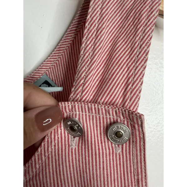 Marsh Landing Red White Pinstripe Overall Shortalls Romper w/ Pockets‎ Large - Image 9
