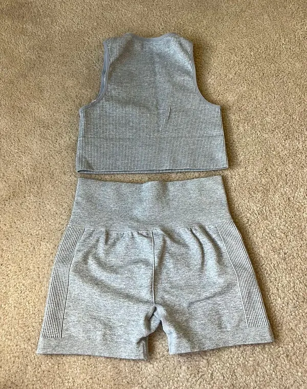 Forever 21 workout set - Image 2