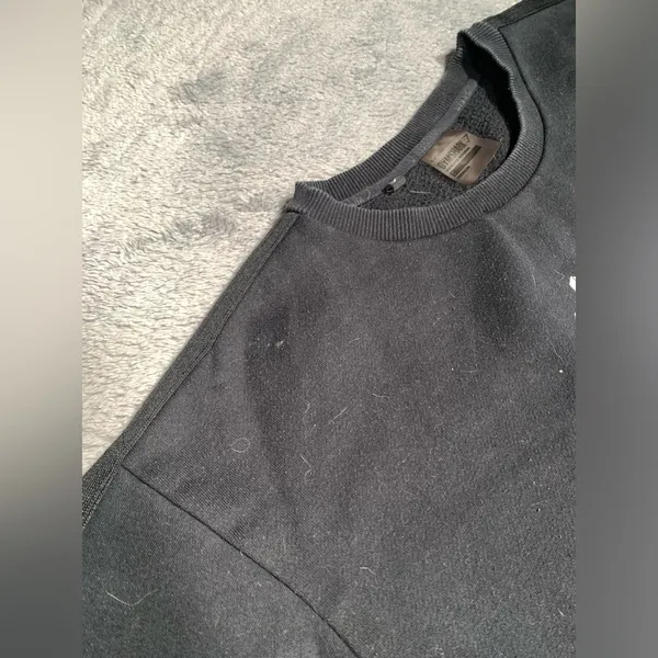 Gymshark Black Cropped Sweatshirt small - Image 5