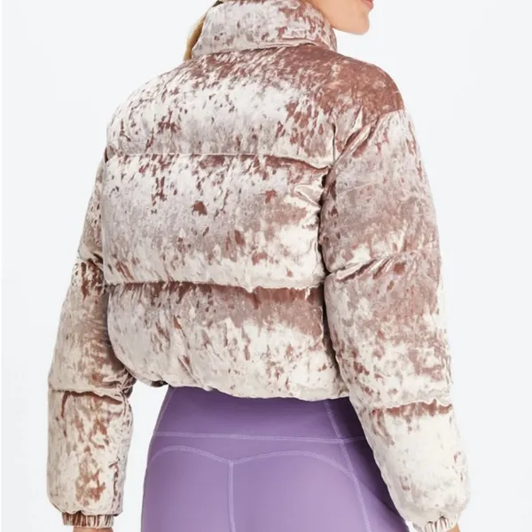 Fabletics Teddy Pink Wander Crushed Velour Crop Puffer Jacket Large - Image 2