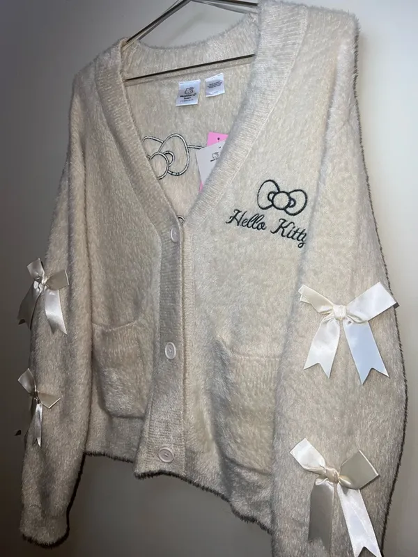 Hello‎ Kitty Bow Sleeve Fuzzy Cardigan Cream Sanrio S/M NWT - Image 12