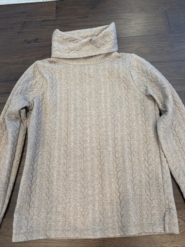 J. Crew Beige Quilted Turtleneck Sweater Size Small - C68-061 - Image 2