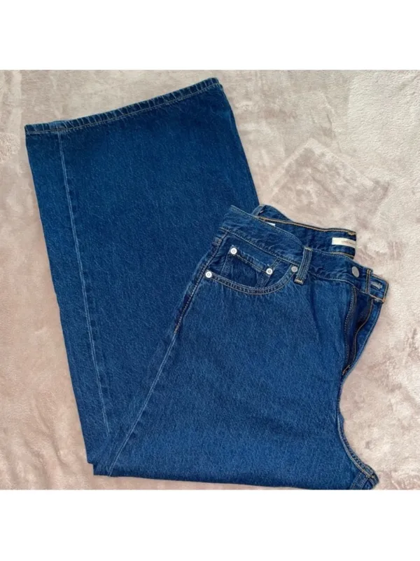 $108 Levi’s Woman’s Premium Loose Wide Leg Denim Jeans,Size 27 - Image 8