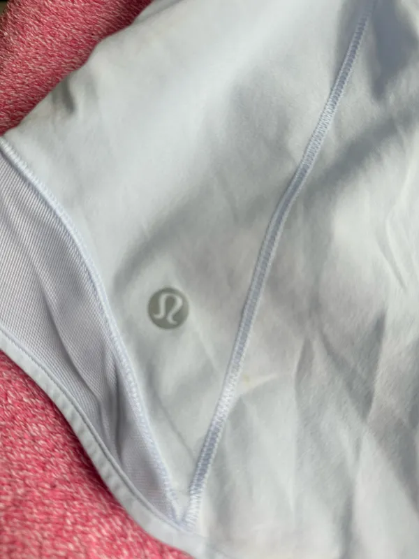 Lululemon Hotty Hot Shorts 2.5"  - Image 3