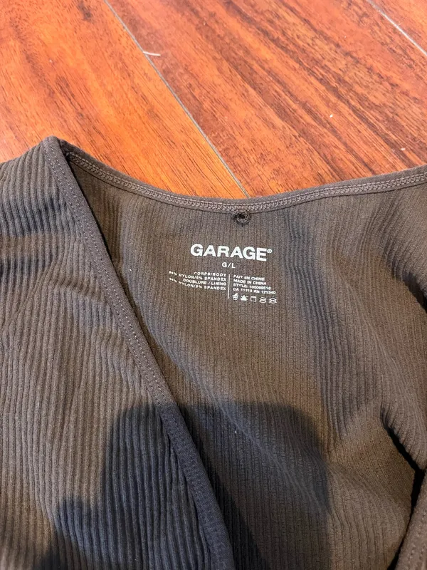 Garage deep v neck brown long sleeve crop top - Image 2
