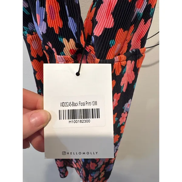 NWT Hello Molly‎ Worldly Loves Dress Floral Size Medium - Image 4