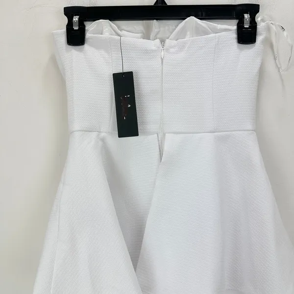 Lulus Where You Are White Strapless Romper Cute Party Bridal Vacation XS NWT - Image 13