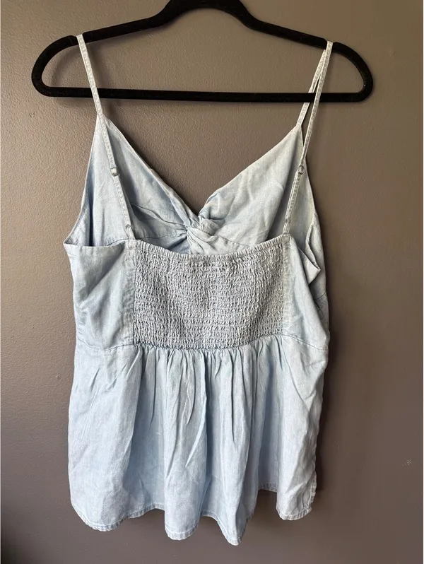 Old Navy Light Blue Denim Tank Top with Smocked Back, Size Large - Image 2