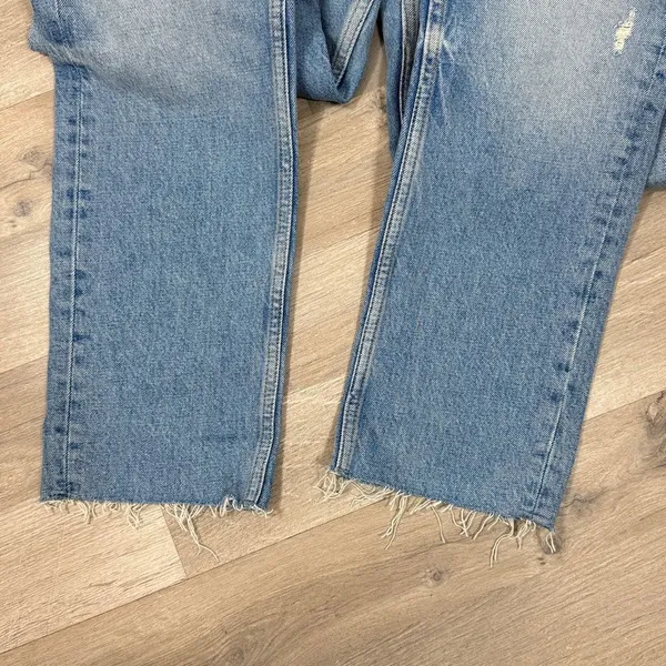 Free People We The Free Vixen Jeans 25 BluDistressed Cigarette Crop Raw‎ Hem - Image 9
