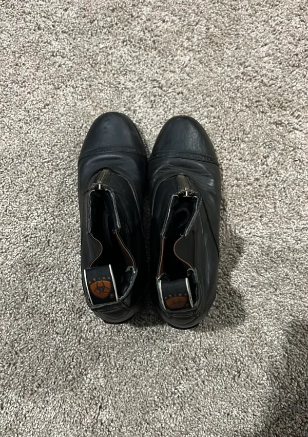 Ariat Equestrian Boots Size 3 Black - Image 3