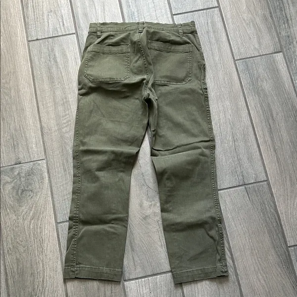J. Crew Women's Olive Straight Leg Pants - Image 4