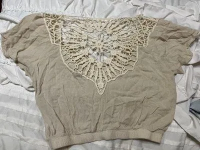 Charlotte Russe Cropped Top - Image 4