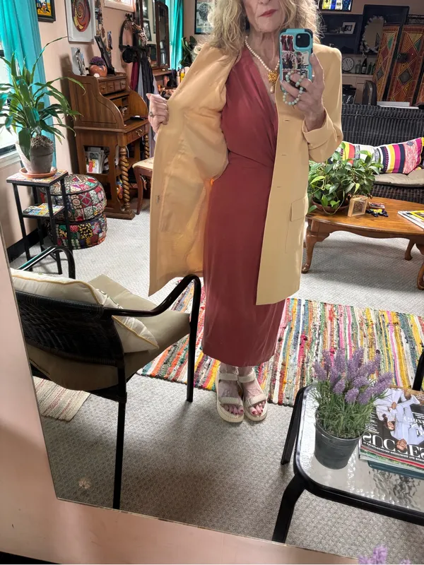 Lena Gabrielle Women's Cream Single-Breasted Trench Coat - Image 5