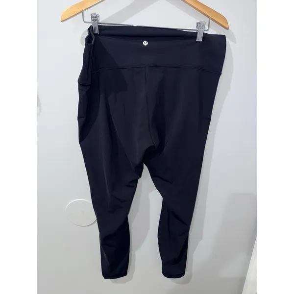 Lululemon Black Leggings Size 18 Plus 25 Inch Inseam U - Image 2