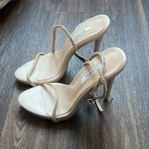 Meshki Hailey Patent Strap Heel - Image 4