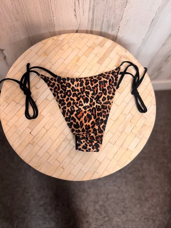 Leopard Print Bikini Bottom Cheeky Tie Side Swimwear Womens XS Brown Black - Image 3