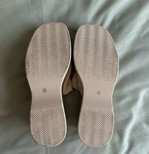 Amazon Beige Wedge Platform Slides - Image 5