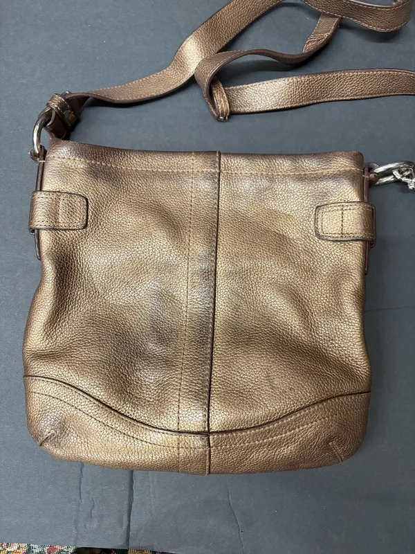 Coach Leather Crossbody Vintage Bag metallic copper - Image 5