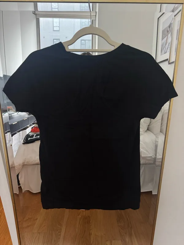 Athleta Tee Short Sleeve Black - Image 3