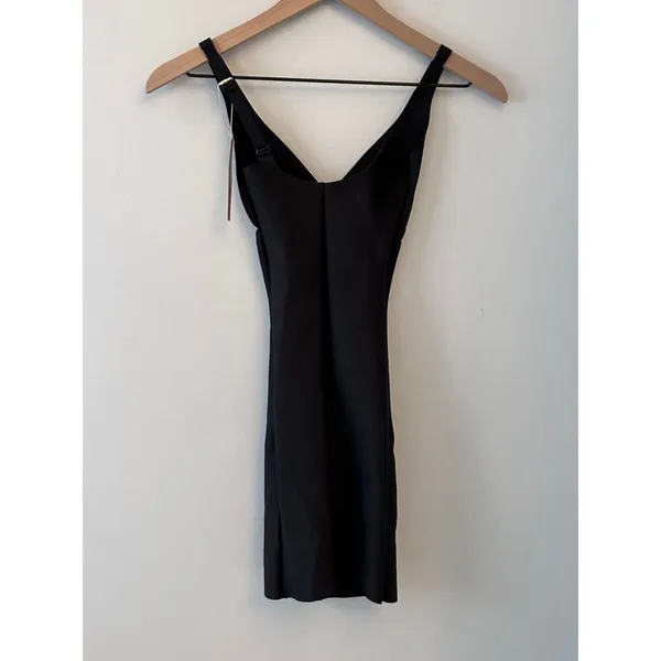Skims Body Unlined Plunge Mid Thigh Bodysuit Onyx XS. NWT ( SOLD OUT) - Image 4
