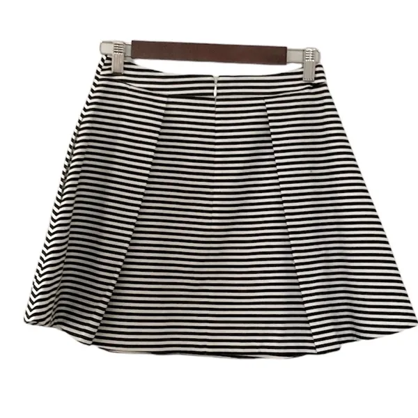 Kate Spade Saturday Full Pleated Stripe Mini Skirt Size 0 Navy White‎ - Image 4