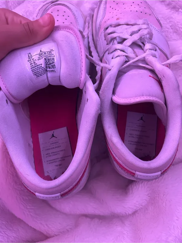 Nike White and Pink Low-Top Women's Sneakers - Image 2