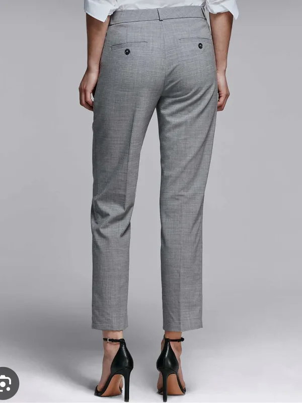 Women’s Banana Republic Avery Striaght leg ankle pant - Image 7