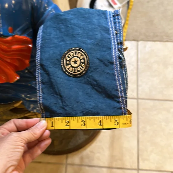 Kipling crossbody  or belt bag - Image 14