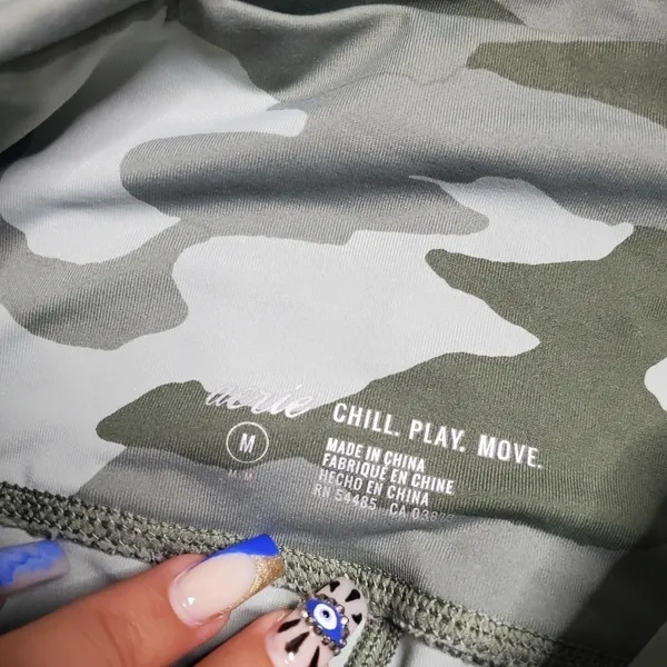 Aerie‎ Chill. Play. Move. Camo Green Leggings - Image 3