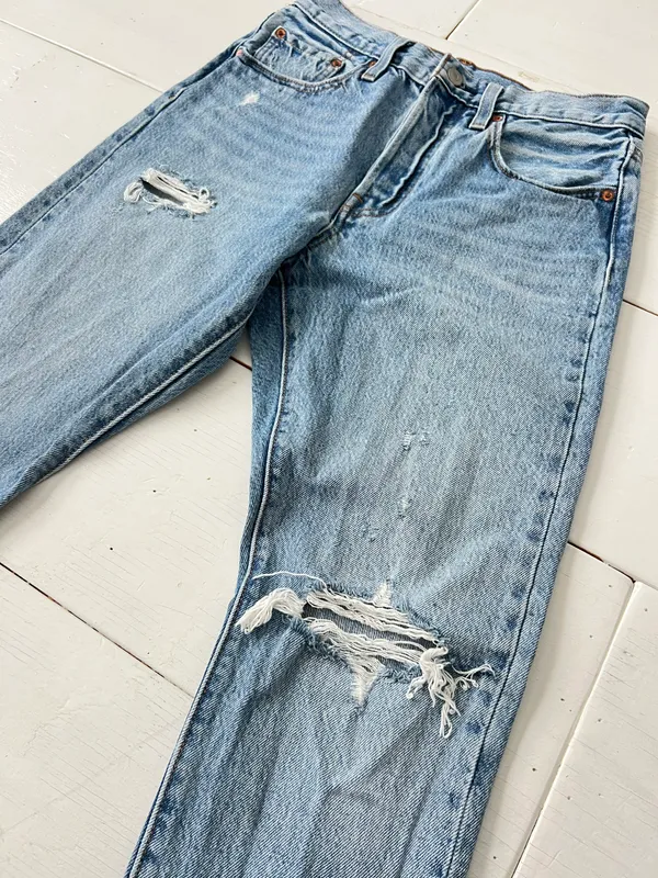 Levi’s 501s Skinny Jeans 26/28 - Image 6