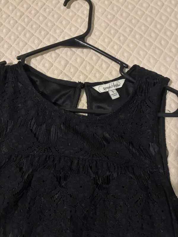 Boutique Sleeveless black lace with fringe dress - Image 2