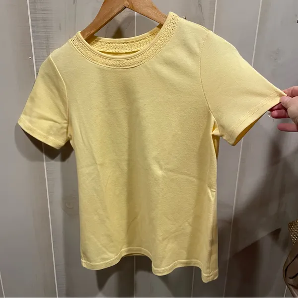 Breckenridge Cute crochet collar buttercup yellow cotton blend top classic basics pastel - Image 8