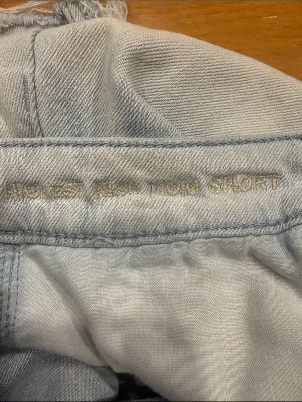American Eagle outfitters highest rise mom shorts size 12. - Image 8