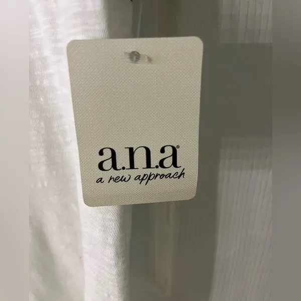 NWT Ana Brand Tee- Size Medium - Image 4