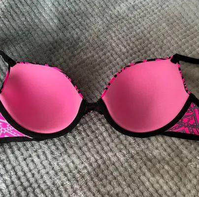 PINK Victoria’s Secret Pink And Black Bra - Image 4