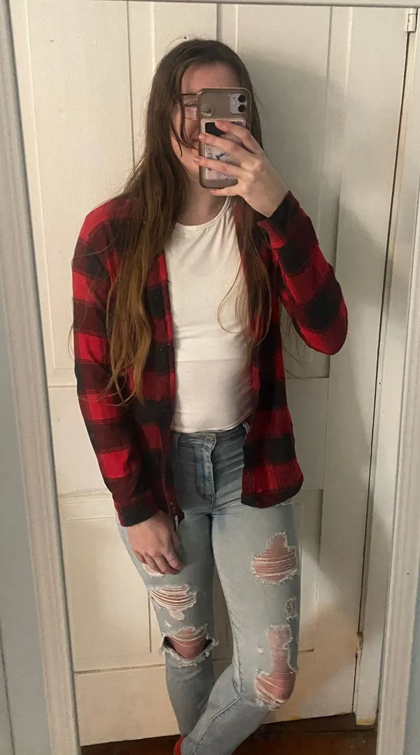 Red and black boyfriend fit flannel - Image 2