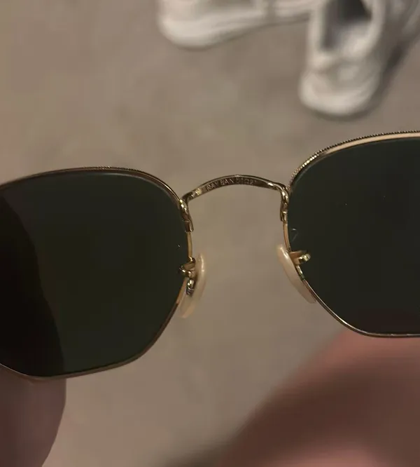 Ray-Ban Sunglasses - Image 3