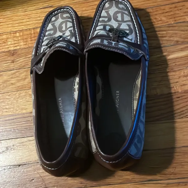 Etienne Ainger loafers with great styling - Image 6