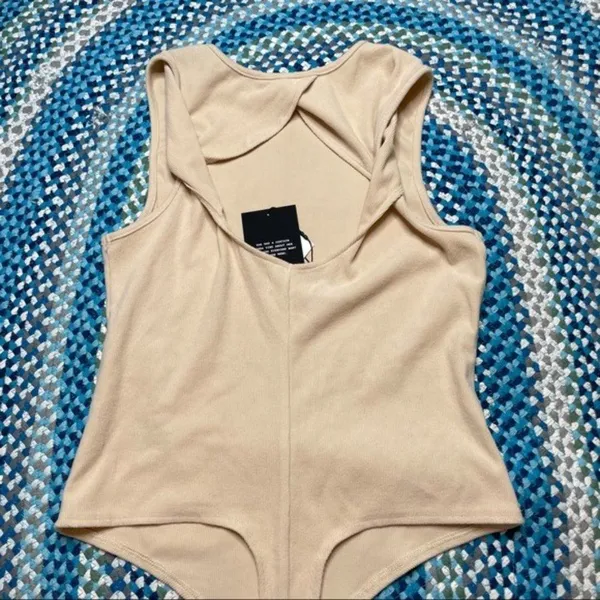 4th & Reckless‎ Bodysuit Size L - Image 4