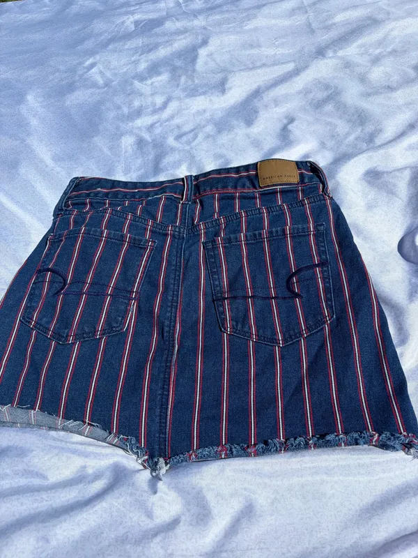 American eagle stripped red and blue hi rise mini skirt - Image 8