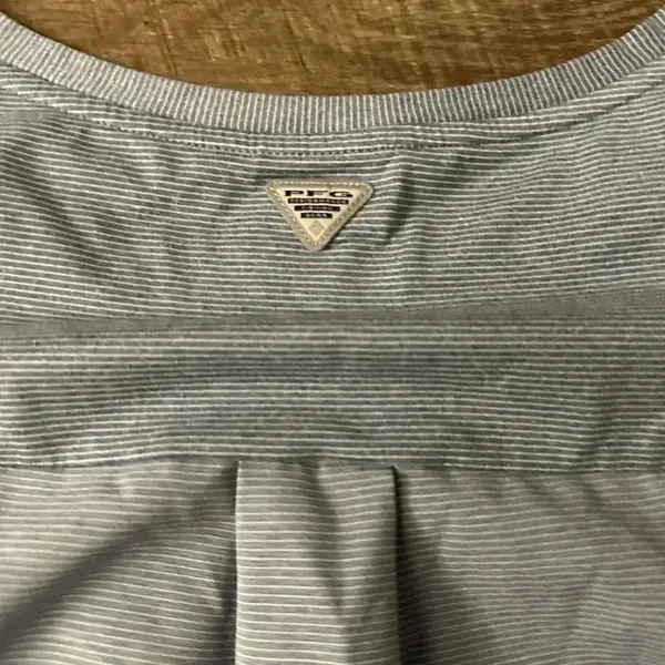 Columbia Women Large Gray Striped Shirt Outdoor Long Sleeve Round Neck - Image 7