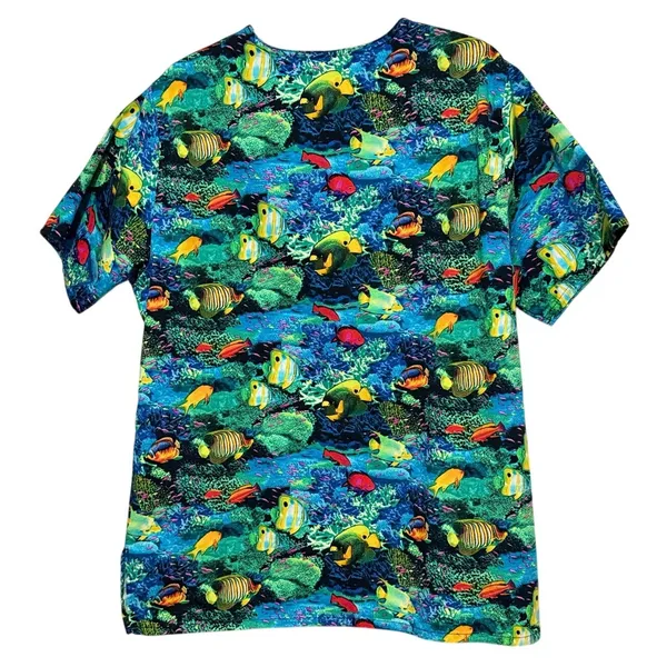 Five Star Fundamentals Women's Short Sleeve V-Neck Tropical Fish Scrubs Size L - Image 2