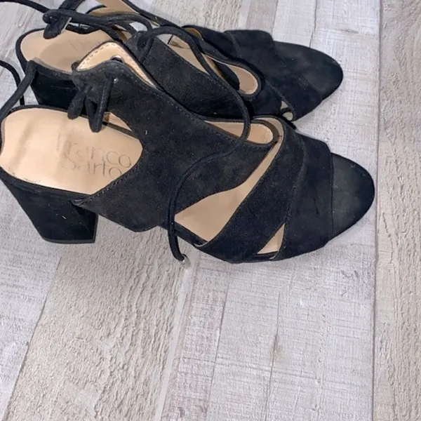 Franco Sarto black block heels size 6 1/2 medium - Image 2