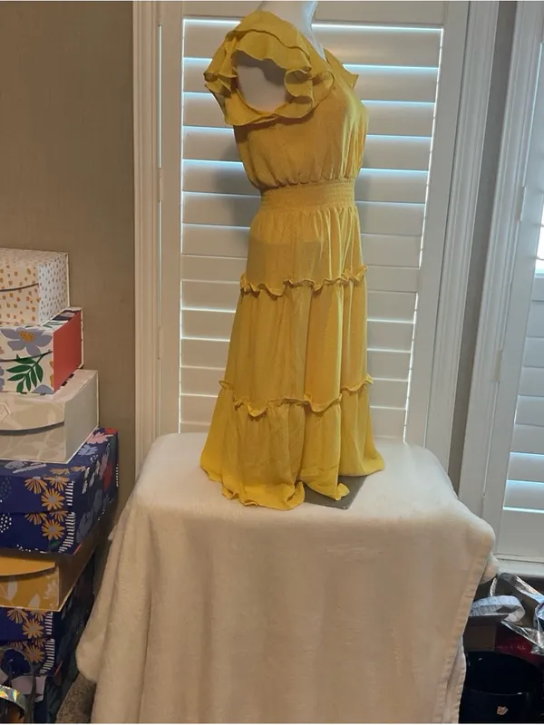 Jessica Simpson Yellow Tiered Ruffle Midi Dress - Image 3