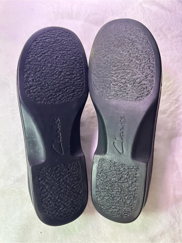 Clarks womenDark Brown Woven Leather Slide Sandals - Image 8