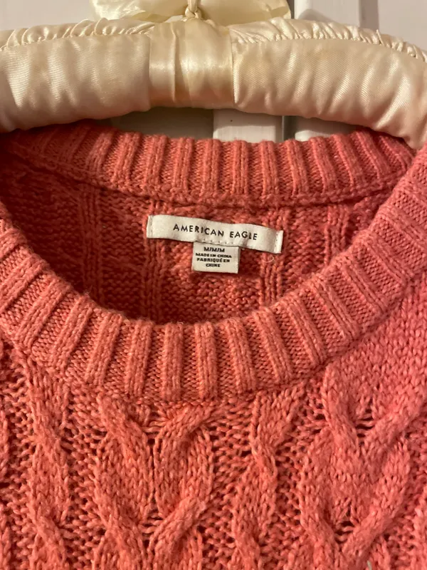 American Eagle Coral Sweater - Image 2