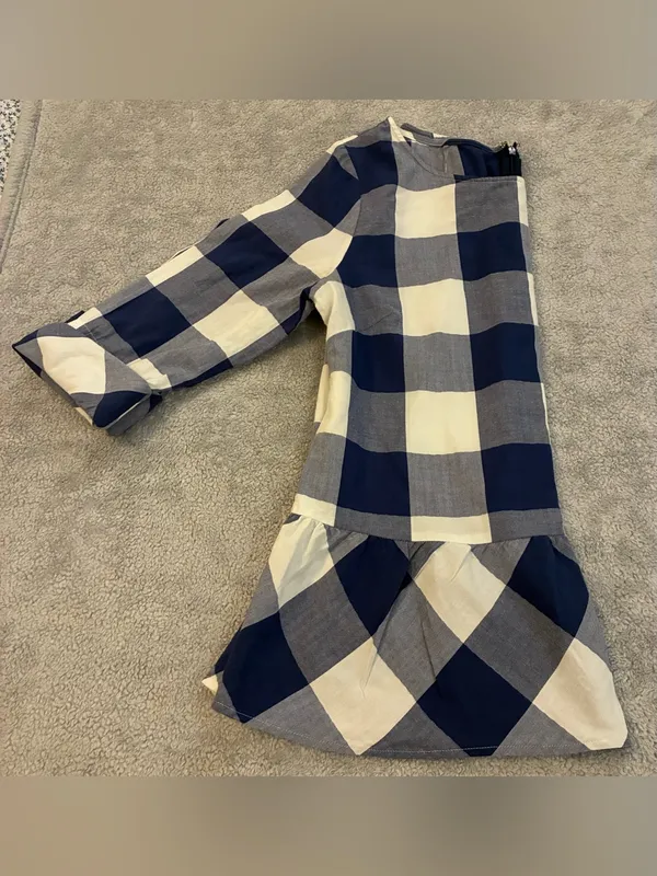 Women’s Southern Tide 3/4 sleeve Navy and White Gingham Peplum Top Size Medium - Image 9